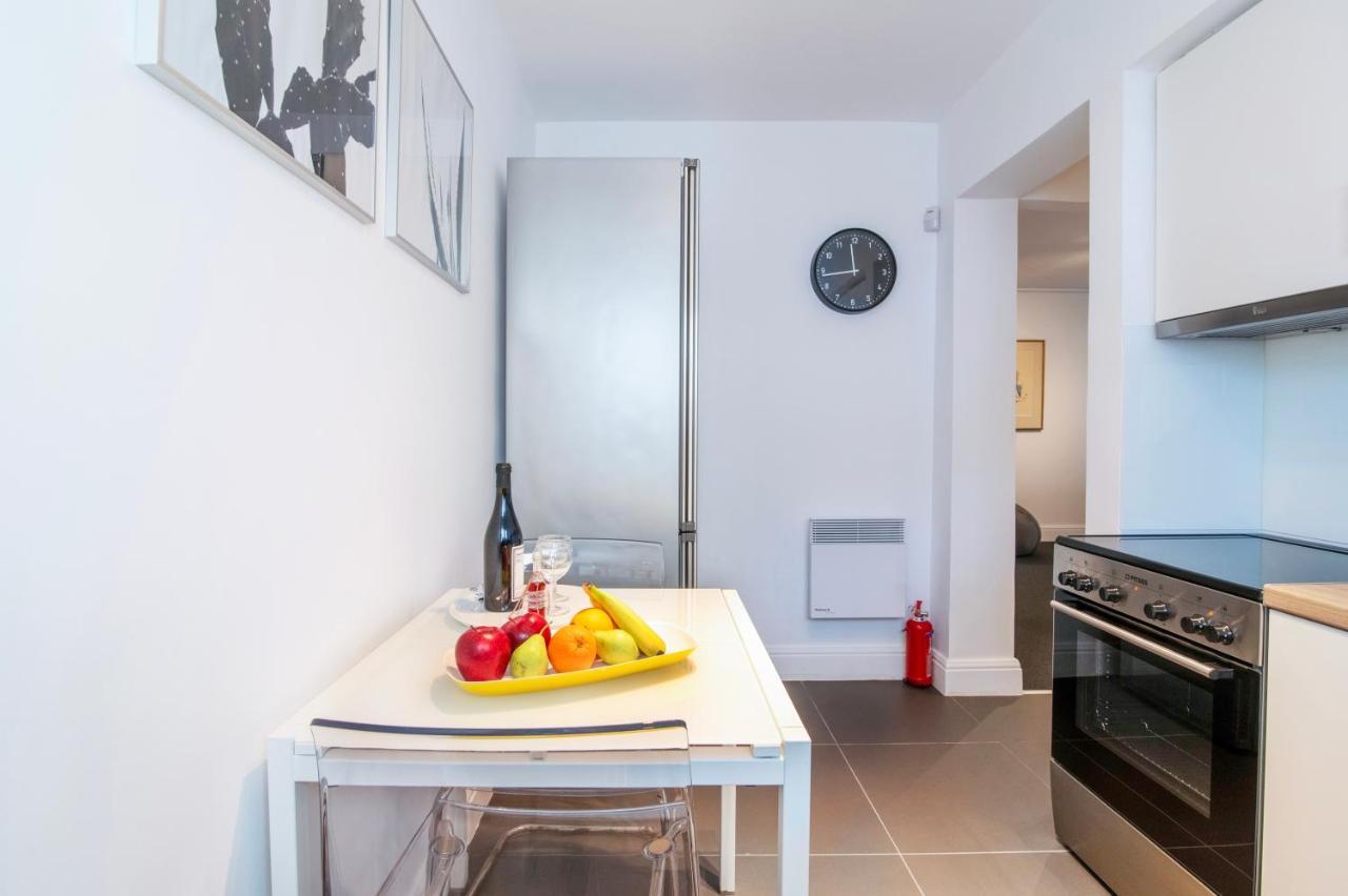Sun & Sea Suite, Kavouri 雅典 外观 照片